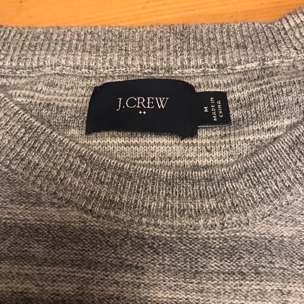 🚣♀️ J CREW Basic Cotton Sweater - Picture 3 of 6